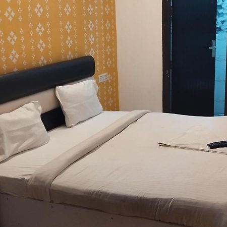 Elite Hotels New Delhi Exterior photo